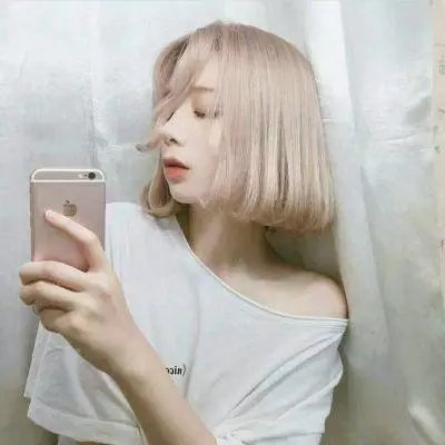 唇彩间谍