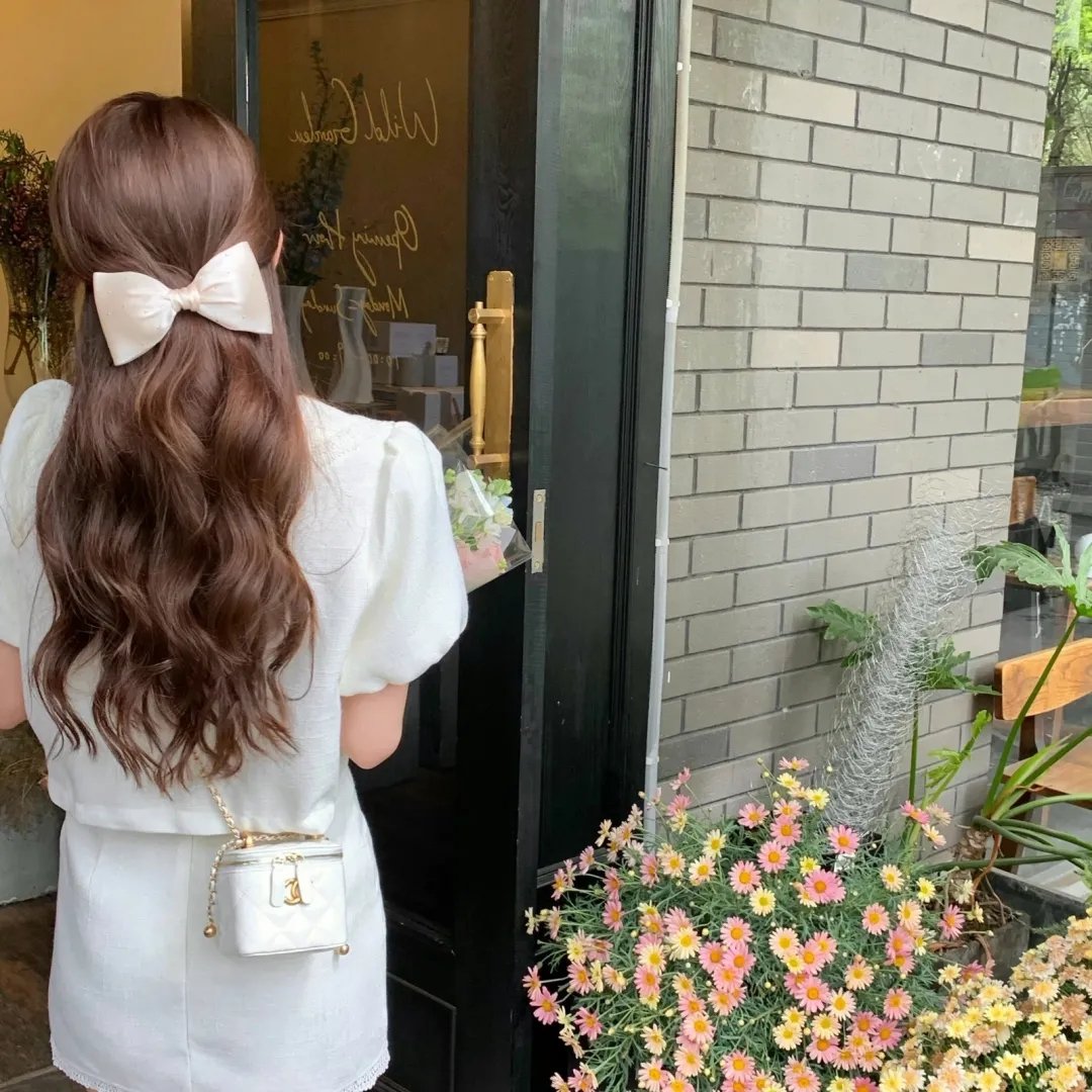 摇滚芭比